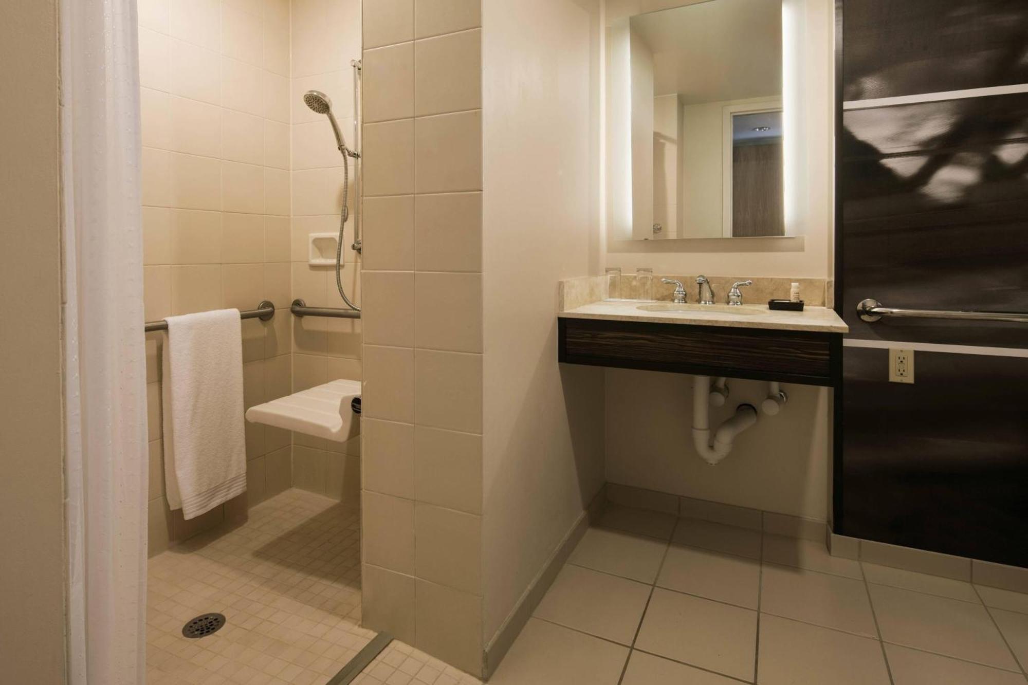 Renaissance Atlanta Waverly Hotel & Convention Center Smyrna Exteriör bild